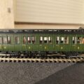 Voiture SNCF 3 essieux ex DRG B6t n°3427. Epoque III. Marque ROCO, Référence 64285 .