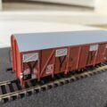 Wagon couvert type GMMS 44 de la DB Epoque III. Marque BRAWA , référence 50 102