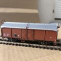 Wagon tombereau à toit ouvrant, SNCF, n° ITto 90128, époque III. Marque KLEINMODELLBAHN, référence 3266.