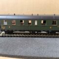 Voiture voyageurs SNCF, ex DRG, "boite à tonnerre" n° B 51/2 tmfp 1750 Marque ROCO, issue du coffret 6200055.