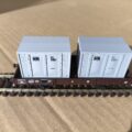 Wagon plat 2 essieux ocem 29 SNCF, n° Jho 105105, époque III. . Marque REE modèles référence WB 062.
