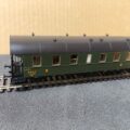 Voitures voyageurs SNCF, ex DRG, "boite à tonnerre" n° B 6 tmfp 17812. Marque ROCO, issues du coffret 6200055.