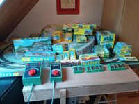 Réseau HO Fleischmann / Kibri (Plateau décor 5094) complet, fonctionnel et automatisé.