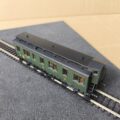 Voiture SNCF, 3 essieux ex Prussienne avec vigie. C4tf n° 16931. Epoque III. Marque ROCO, référence 44224A,