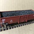 Wagon tombereau de la DB, type Omm 52 avec vigie n° 862 377. Marque BRAWA.